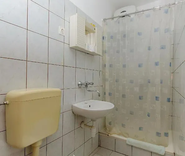 Moloco Drvenik (Split-Dalmatia)